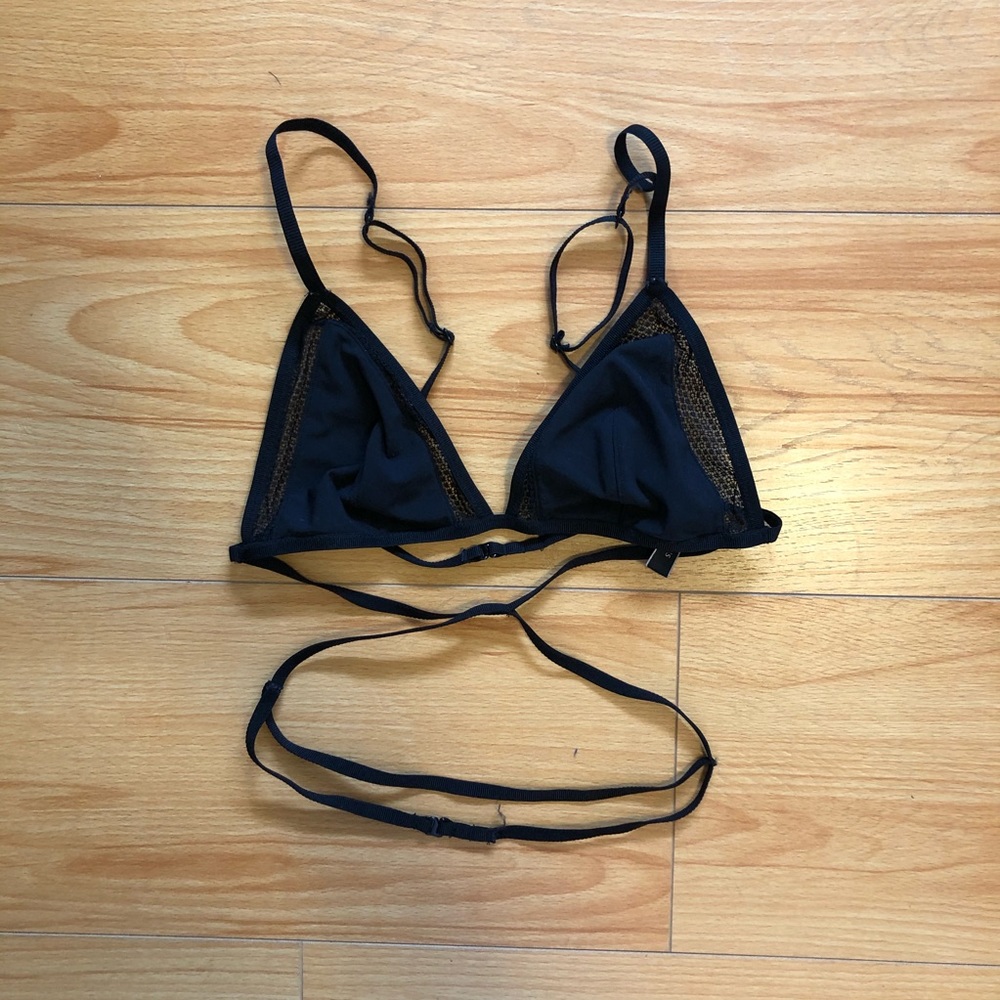victoria’s secret strappy bralette
